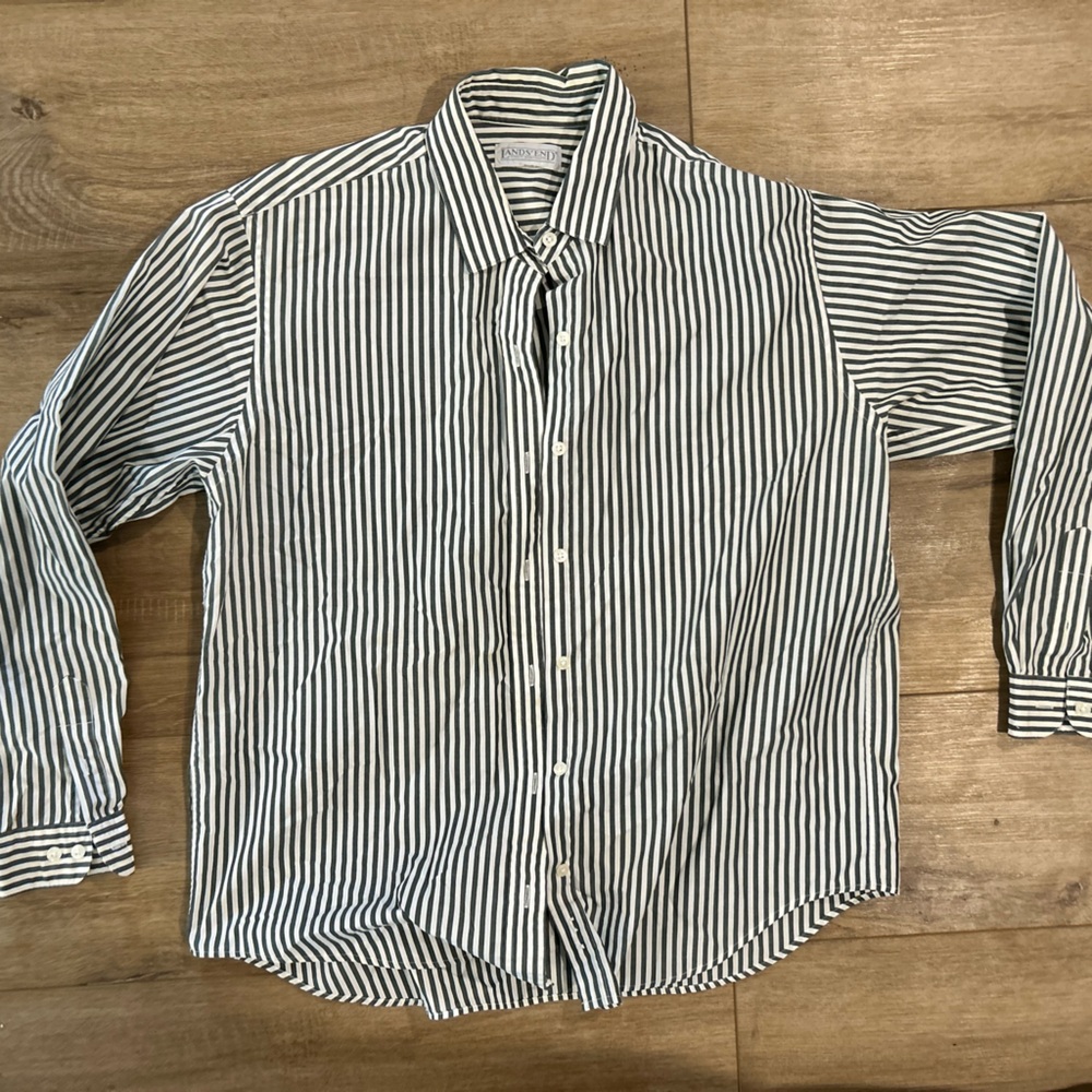 Lands End women Button-Front Bottoms — Black & White